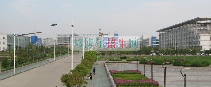 計算機多媒體技術(shù)學校好不好