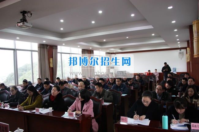 重慶市質(zhì)監(jiān)系統(tǒng)第十期新進公務員適應性培訓班在四川省技術監(jiān)督學校順利開班