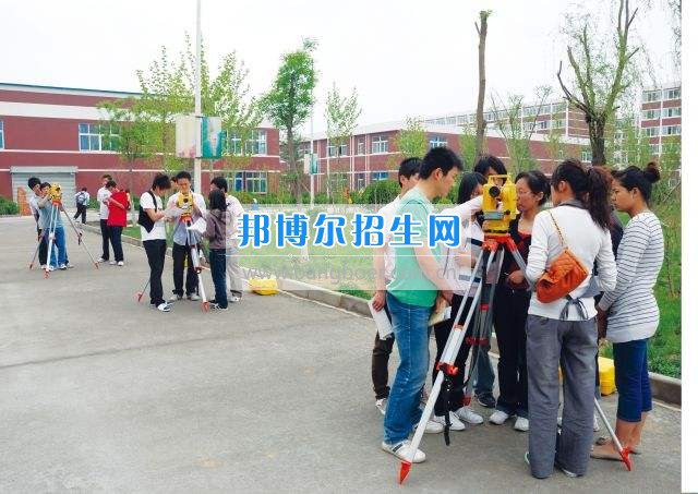 成都哪家建筑裝飾工程技術(shù)學校好