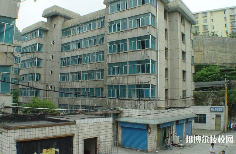 貴州財政學(xué)校2020年報名條件、招生要求、招生對象