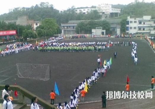 重慶第一財(cái)貿(mào)學(xué)校2020年報(bào)名條件、招生要求、招生對(duì)象