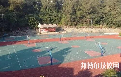 四川儀表工業(yè)學(xué)校2020年報(bào)名條件、招生要求、招生對象