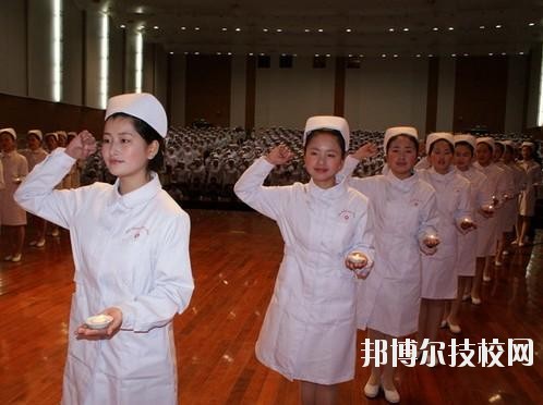 海寧衛(wèi)生學(xué)校2020年報名條件、招生要求、招生對象