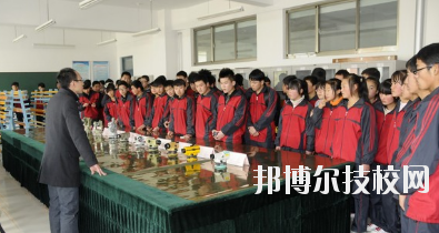 西和職業(yè)中等專業(yè)學(xué)校2020年學(xué)費、收費多少