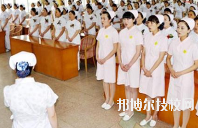 蘭州護(hù)士學(xué)校2020年報(bào)名條件、招生要求、招生對(duì)象