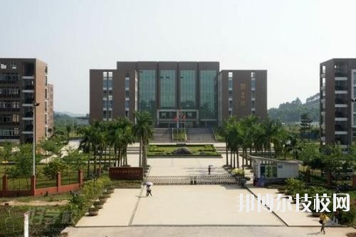 武漢南華光電職業(yè)技術學校學校怎么樣、好不好
