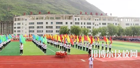 宕昌職業(yè)中等專業(yè)學(xué)校2020年報(bào)名條件、招生要求、招生對象