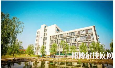 杭州市旅游職業(yè)學(xué)校2020年報(bào)名條件、招生要求、招生對象