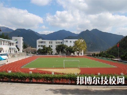 寧波四明職業(yè)高級(jí)中學(xué)2020年報(bào)名條件、招生要求、招生對(duì)象