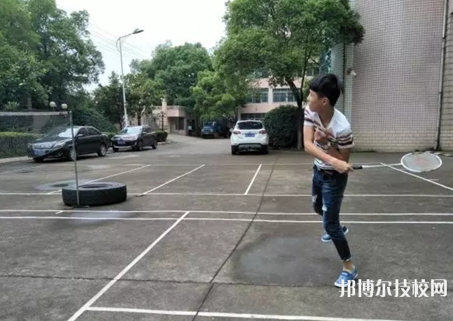 江西新興產(chǎn)業(yè)工程學(xué)校2020年報(bào)名條件、招生要求、招生對象