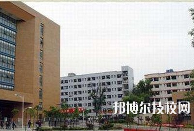 貴陽(yáng)交通學(xué)校2020年報(bào)名條件、招生要求、招生對(duì)象