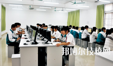 景泰縣京華職業(yè)中學(xué)2020年學(xué)費(fèi)、收費(fèi)多少