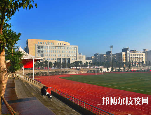 重慶渝中高級(jí)職業(yè)學(xué)校2020年報(bào)名條件、招生要求、招生對(duì)象