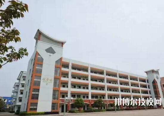義烏城鎮(zhèn)職業(yè)技術(shù)學(xué)校2020年報(bào)名條件、招生要求、招生對象
