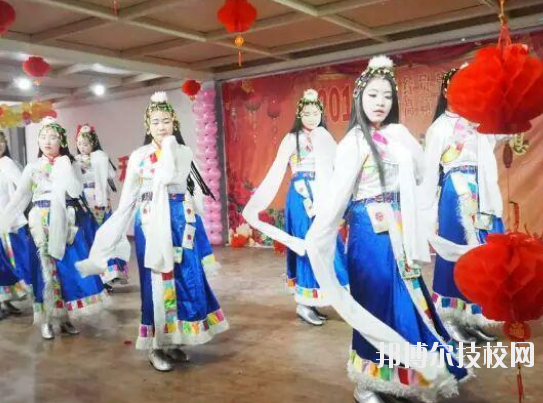 安康高新中等職業(yè)學(xué)校2020年報名條件、招生要求、招生對象 