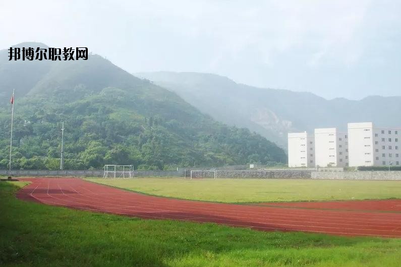 玉環(huán)中等職業(yè)技術(shù)學(xué)校2020年報(bào)名條件、招生要求、招生對象