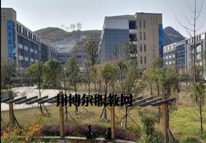 貴州農(nóng)業(yè)機(jī)電學(xué)校2020年報(bào)名條件、招生要求、招生對象