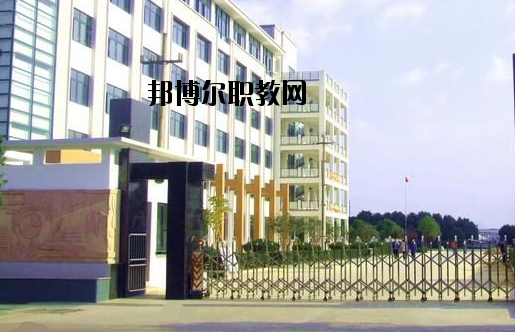 浙江吉利汽車工業(yè)學(xué)校怎么樣，好不好
