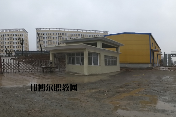 黃石第一技工學校2020年報名條件、招生要求、招生對象
