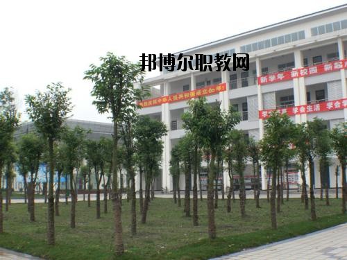 德陽(yáng)電子工程學(xué)校2020年報(bào)名條件、招生要求、招生對(duì)象