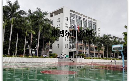 東莞電子科技學(xué)校怎么樣、好不好