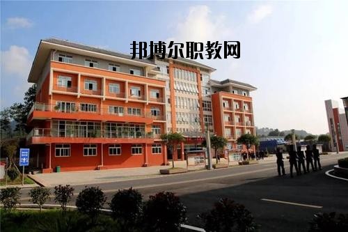 黔東南州國防科技學(xué)校怎么樣，好不好
