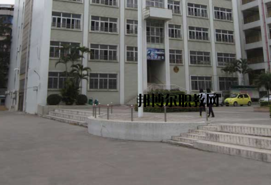 汕頭林百欣科技中專學(xué)校2020年報(bào)名條件、招生要求、招生對(duì)象