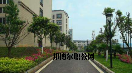 廣東江門中醫(yī)藥學(xué)校2020年報名條件、招生要求、招生對象
