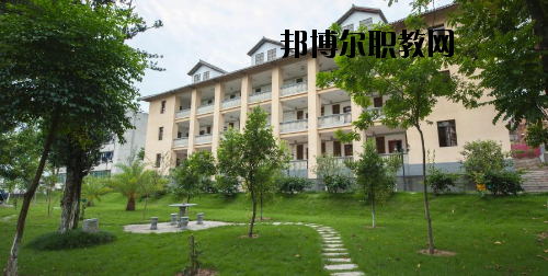 梅州農(nóng)業(yè)學(xué)校2020年報(bào)名條件、招生要求、招生對象