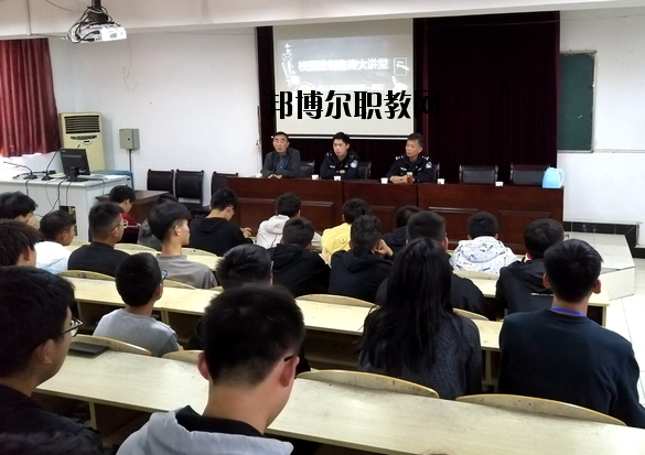 蘇州托普信息職業(yè)技術(shù)學(xué)院怎么樣、好不好