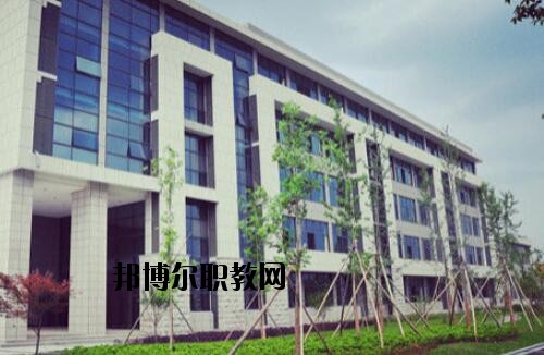寧海第一職業(yè)學校2020年報名條件、招生要求、招生對象