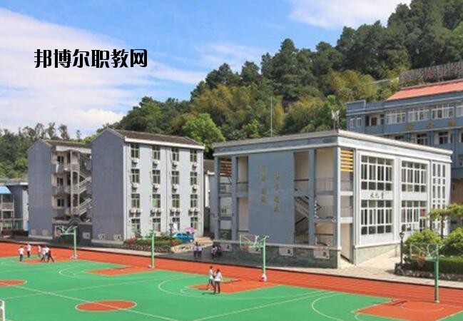 蒼南縣金鄉(xiāng)職業(yè)學(xué)校2020年報名條件、招生要求、招生對象