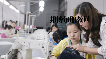 西和西峪電腦學校怎么樣、好不好
