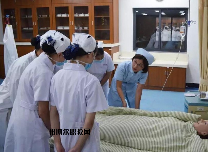 余杭衛(wèi)生中等專業(yè)學(xué)校2020年報名條件、招生要求、招生對象
