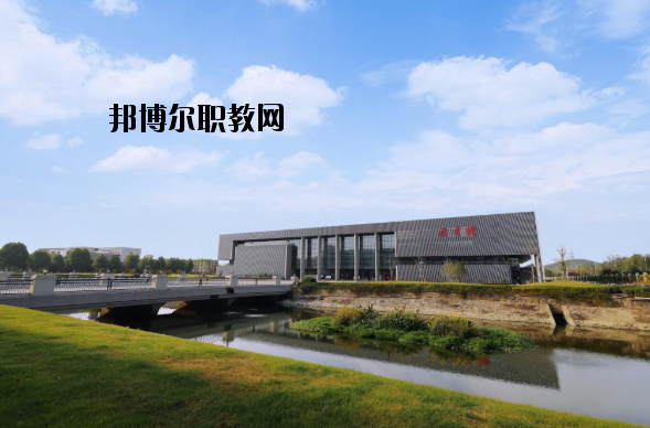 徐州醫(yī)學(xué)院怎么樣、好不好