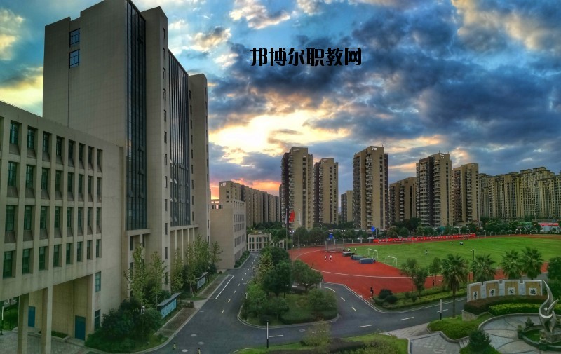 余杭區(qū)塘棲職業(yè)學(xué)校2020年報名條件、招生要求、招生對象