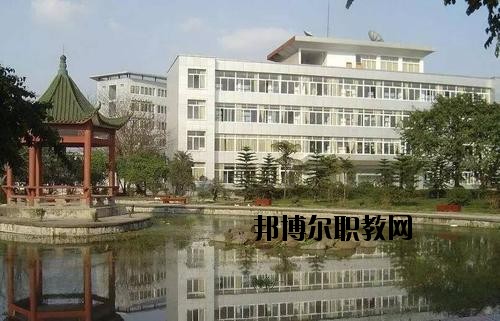 宜賓商業(yè)職業(yè)中等專業(yè)學(xué)校2020年報名條件、招生要求、招生對象