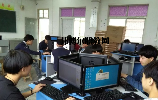 南城職業(yè)中等專業(yè)學(xué)校2020年報名條件、招生要求、招生對象