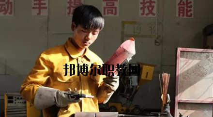 靈臺職教中心2020年報名條件、招生要求、招生對象