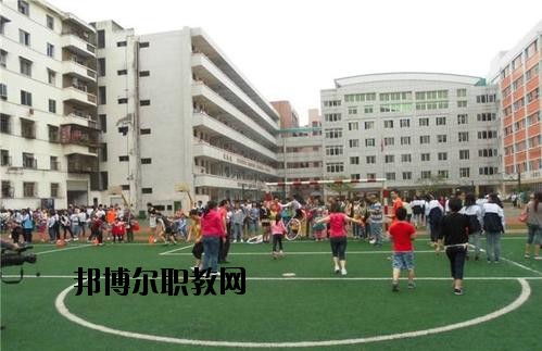 三臺縣文武職業(yè)技術(shù)學(xué)校2020年報名條件、招生要求、招生對象
