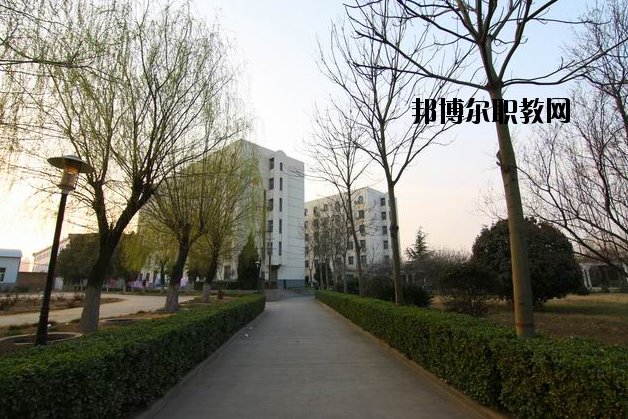 河南洛陽經(jīng)濟(jì)學(xué)校怎么樣、好不好