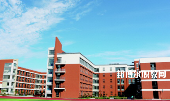 湛江湛港職業(yè)技術(shù)學(xué)校怎么樣、好不好