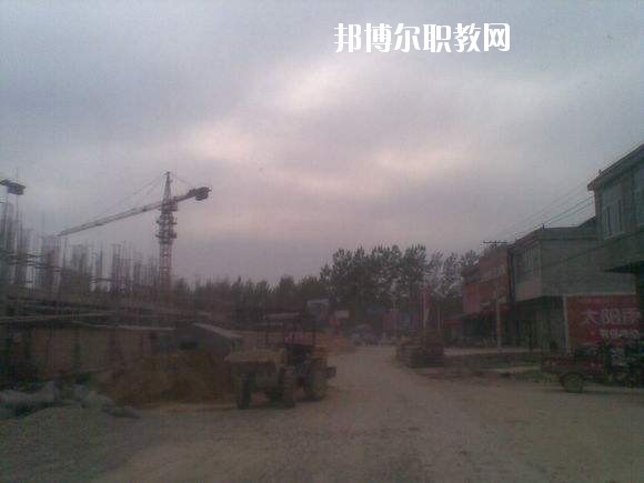 沈丘職業(yè)教育中心2021年報名條件、招生要求、招生對象