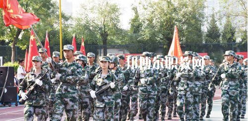 西安齊力鐵路學(xué)校2020年報名條件、招生要求、招生對象