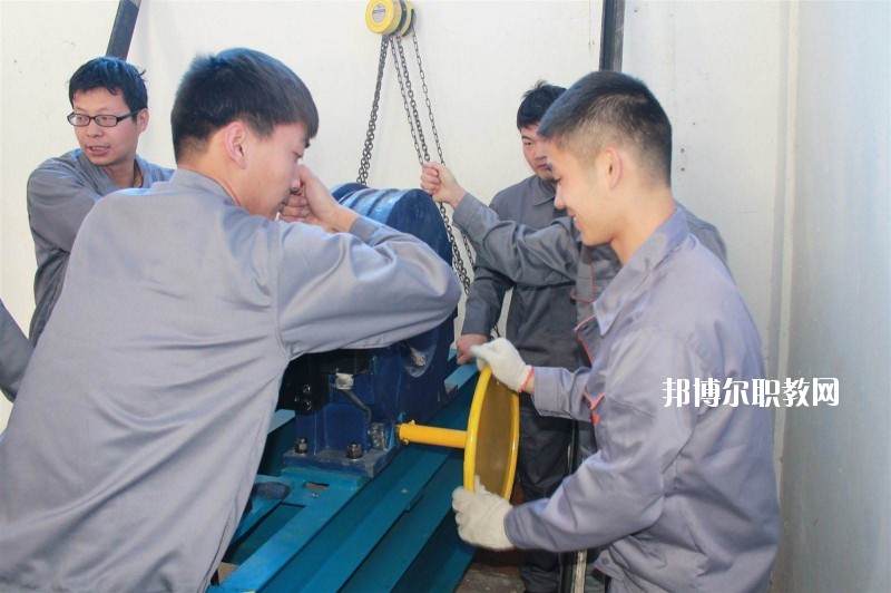 鄭州廣志職業(yè)技術(shù)中等專業(yè)學(xué)校2021年學(xué)費(fèi)、收費(fèi)多少