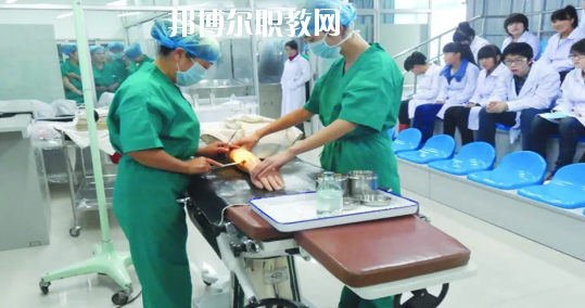 甘肅省臨夏州職業(yè)技術(shù)學(xué)校2020年報(bào)名條件、招生要求、招生對象