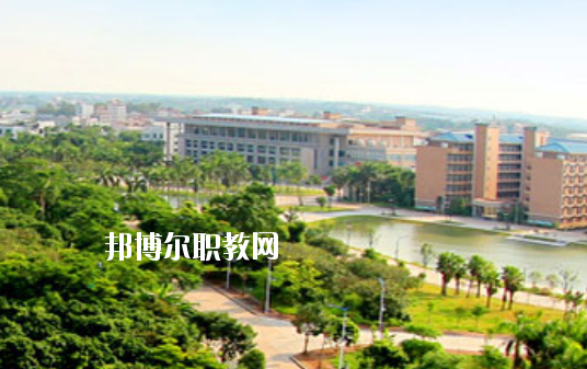 湛江理工職業(yè)學(xué)校2020年報(bào)名條件、招生要求、招生對象