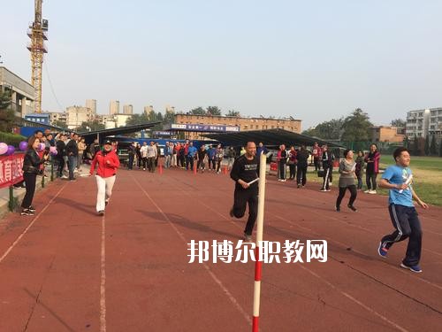洛陽(yáng)市體育運(yùn)動(dòng)學(xué)校2021年報(bào)名條件、招生要求、招生對(duì)象