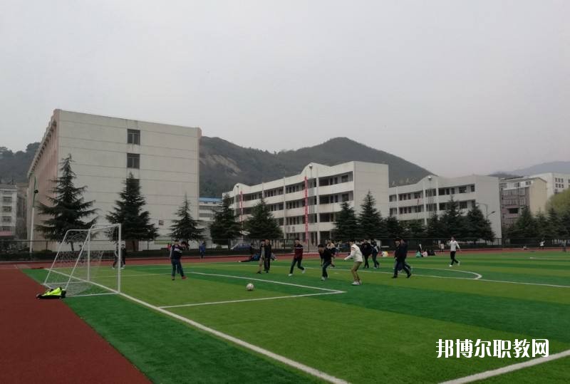 新縣職業(yè)高級(jí)中學(xué)2021年報(bào)名條件、招生要求、招生對(duì)象