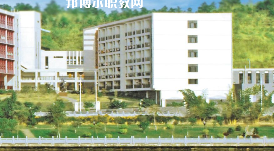 梅州藝術(shù)學(xué)校2020年報名條件、招生要求、招生對象